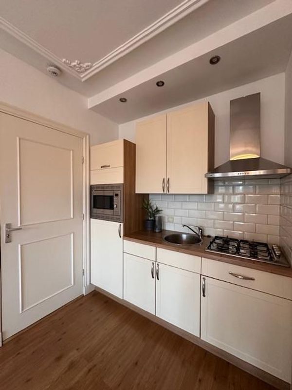 Weimarstraat 362-B Photo Blur 8