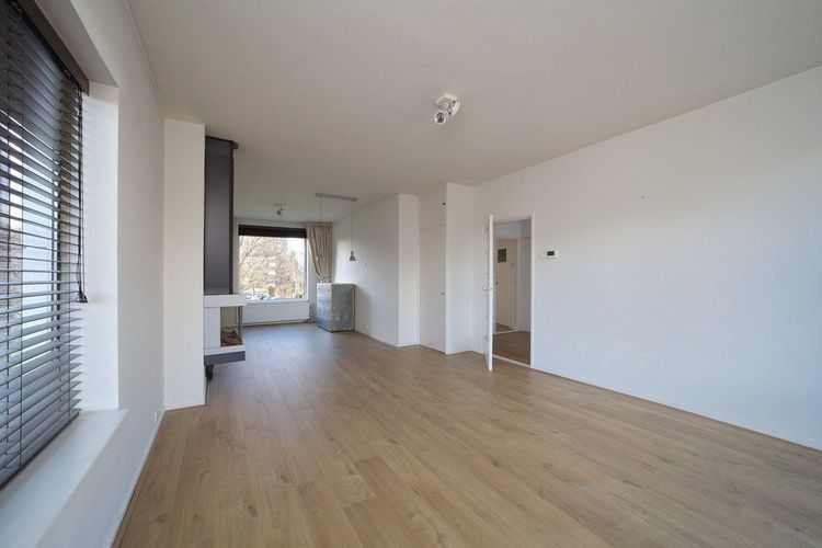 Koningin Julianalaan 394 Photo 1