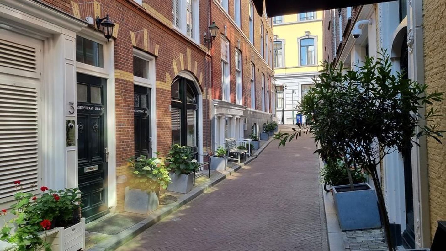 Jagerstraat 1-C Photo Blur 0