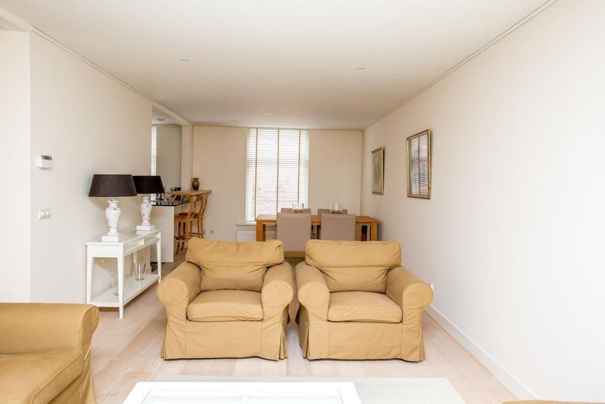 Jagerstraat 1-C Photo Blur 4