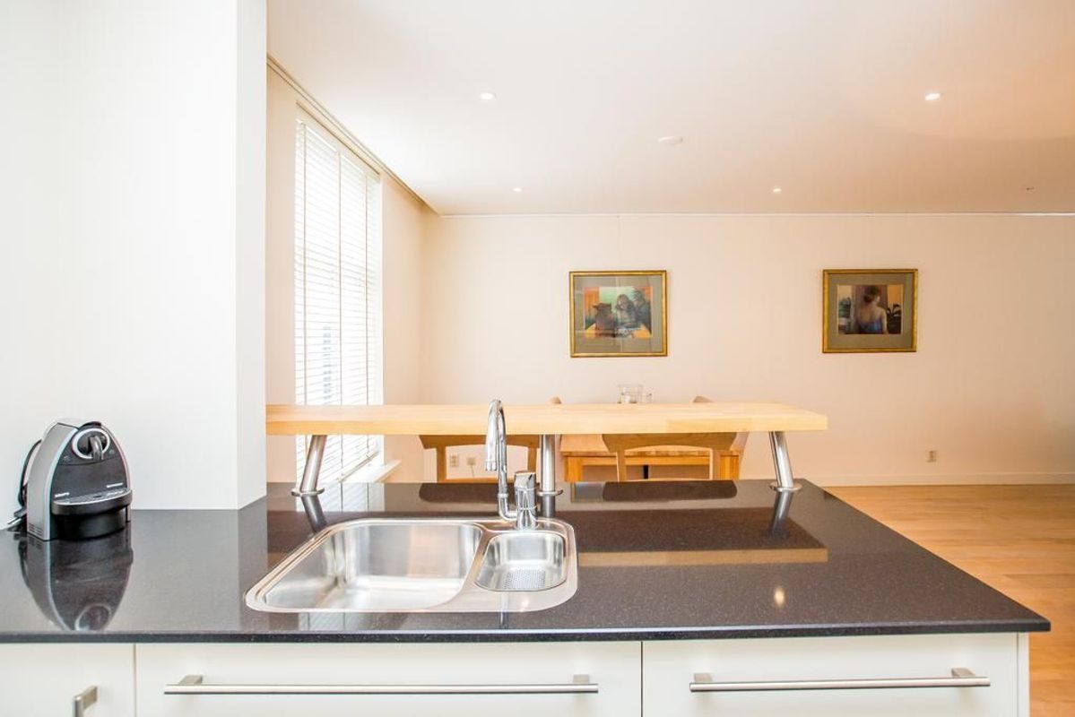 Jagerstraat 1-C Photo Blur 5