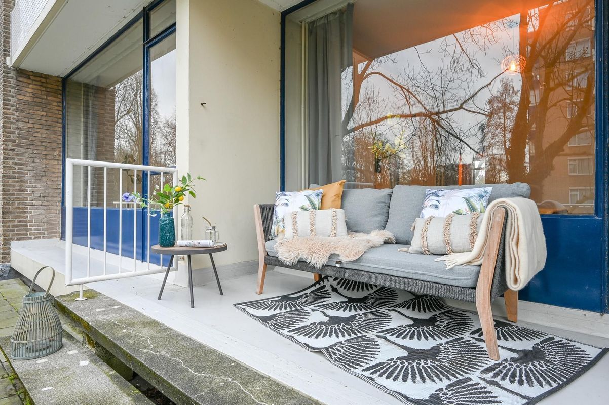 Vlaskamp 256 Photo Blur 4