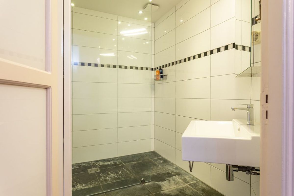 Reinkenstraat 11 Photo Blur 16