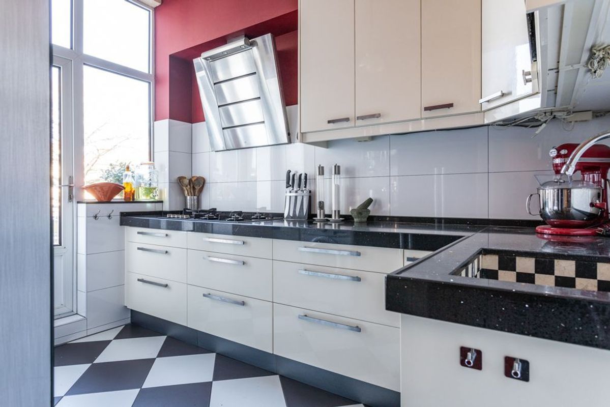 Reinkenstraat 11 Photo Blur 20