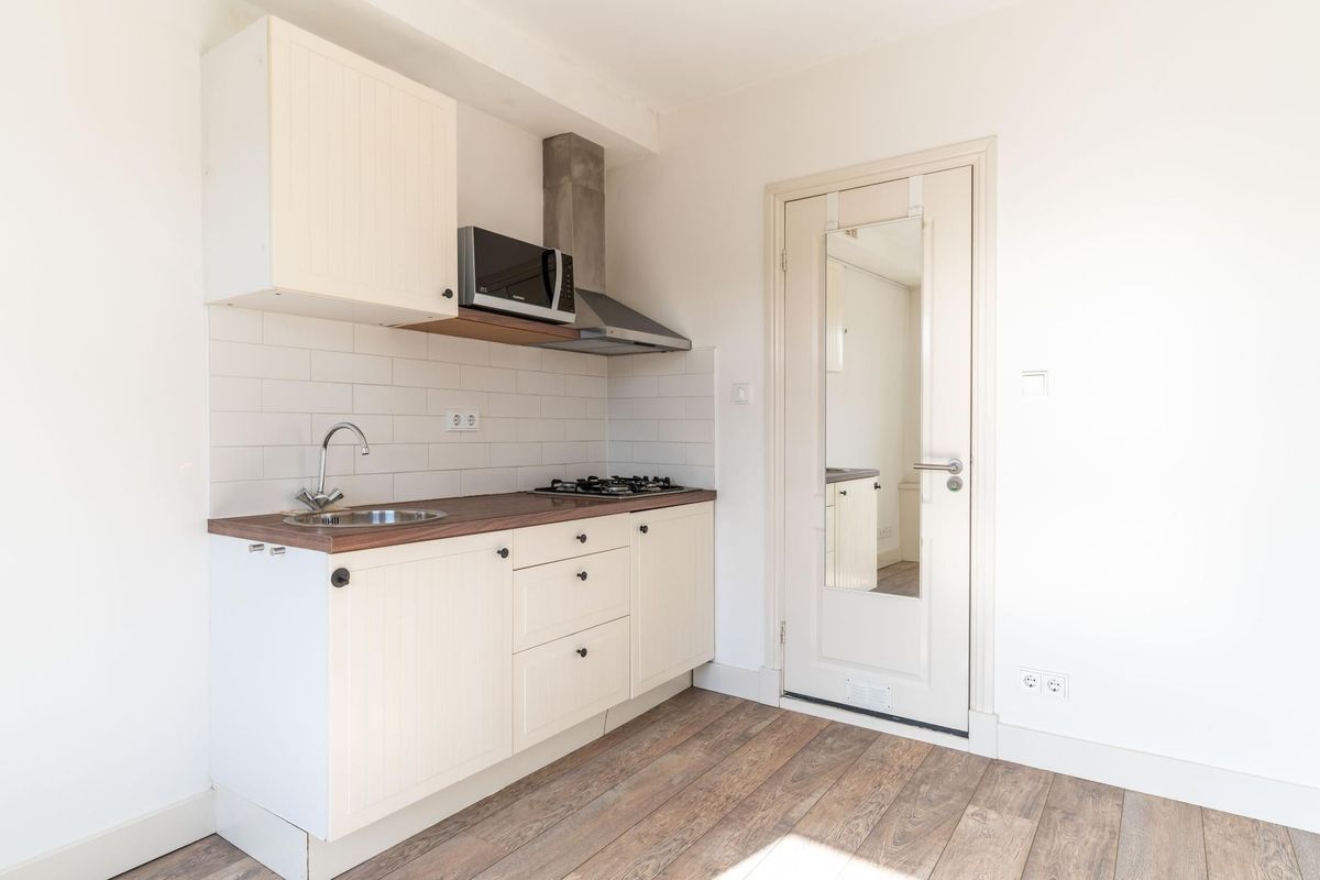 Chassestraat 7-B Photo Blur 3