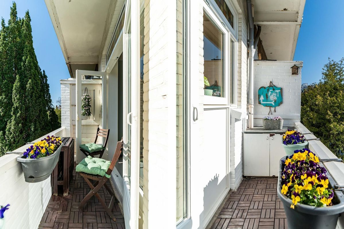 Roelofsstraat 107 Photo Blur 7