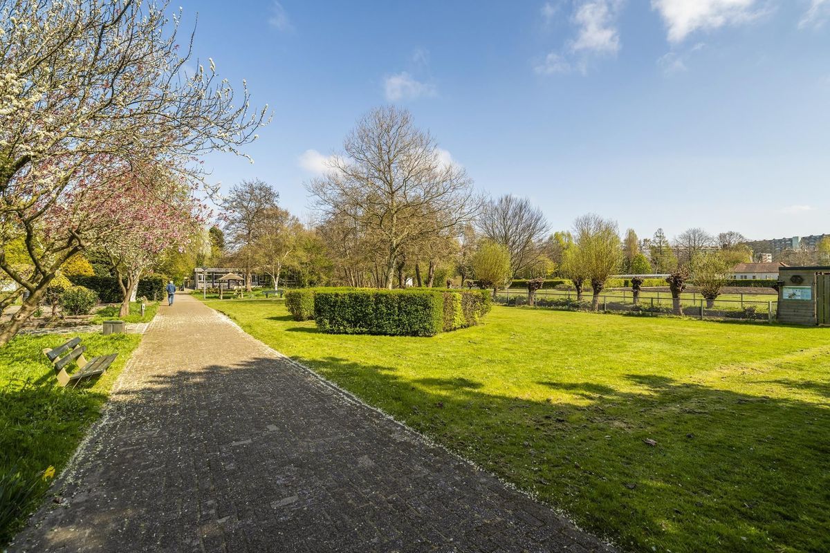 Kornoeljestraat 76 Photo Blur 23