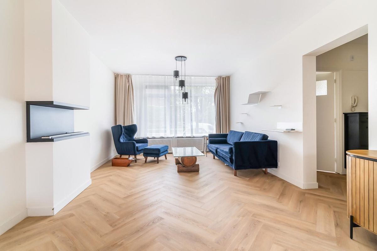 Monseigneur van Steelaan 238 Photo Blur 11