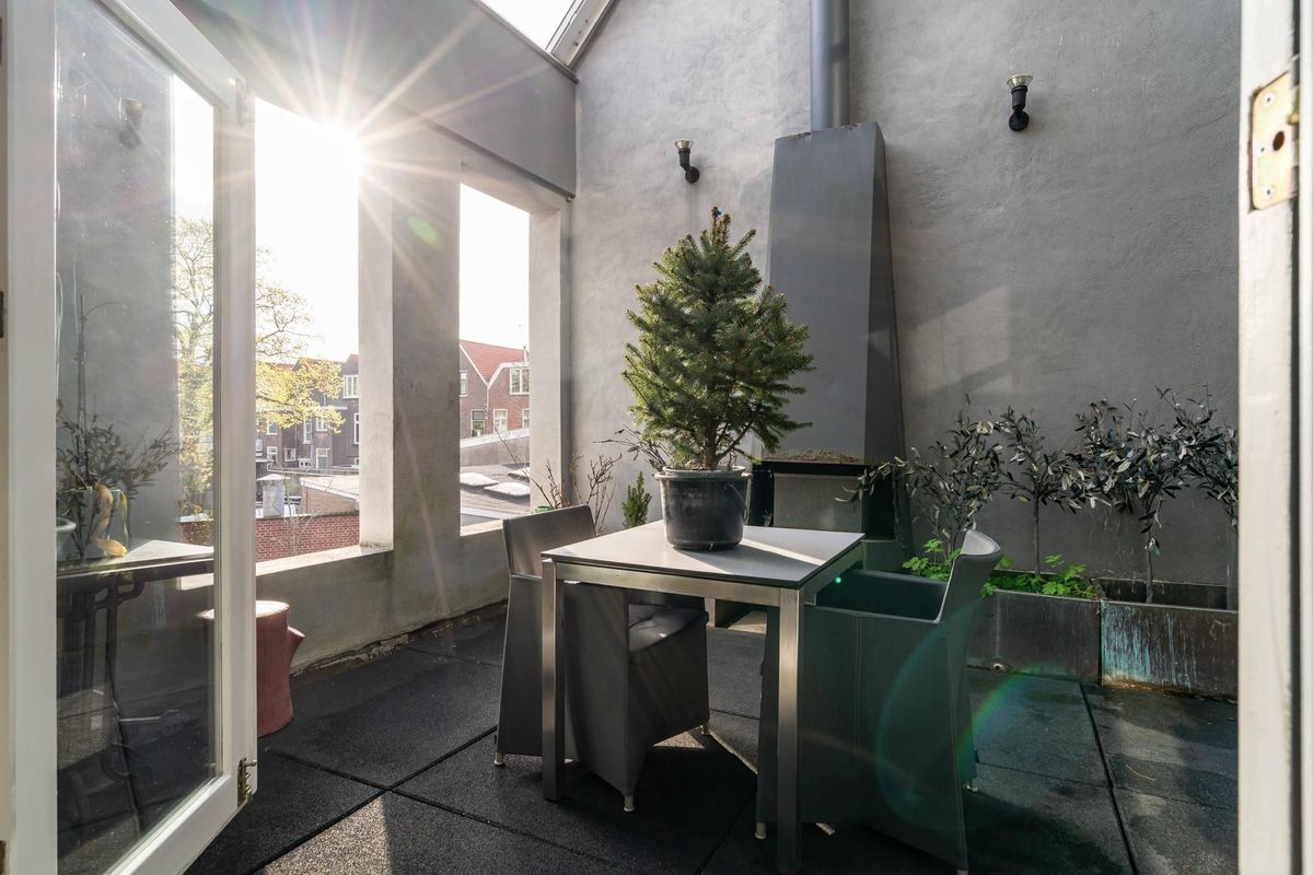 Atjehstraat 19 Photo Blur 3