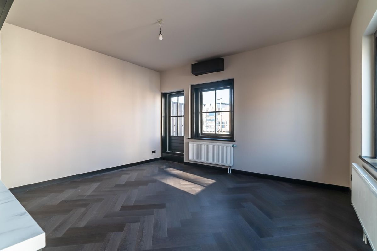 Blekerssingel 1-c Photo Blur 2