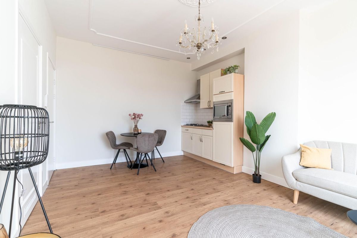 Regentesselaan 136-C Photo Blur 5