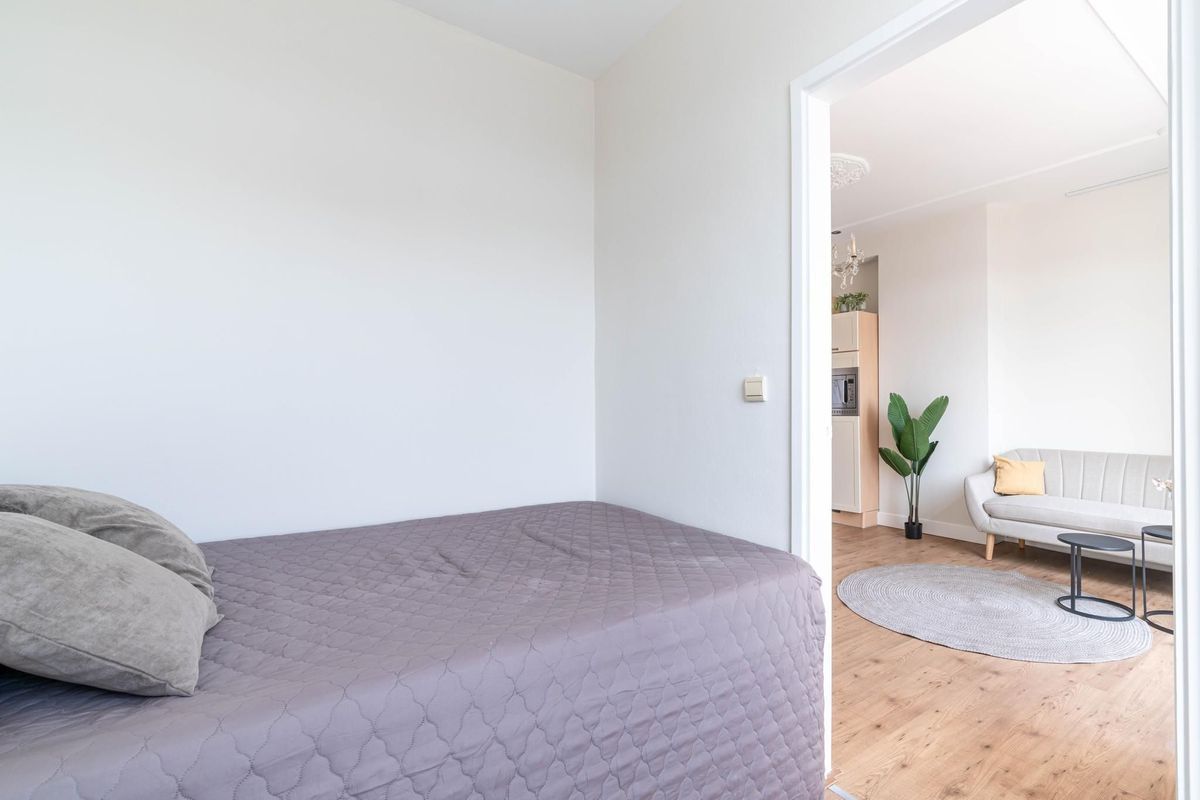 Regentesselaan 136-C Photo Blur 13