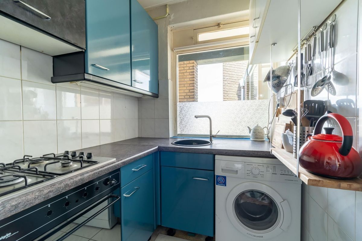 Sir Winston Churchillln 58 Photo Blur 18