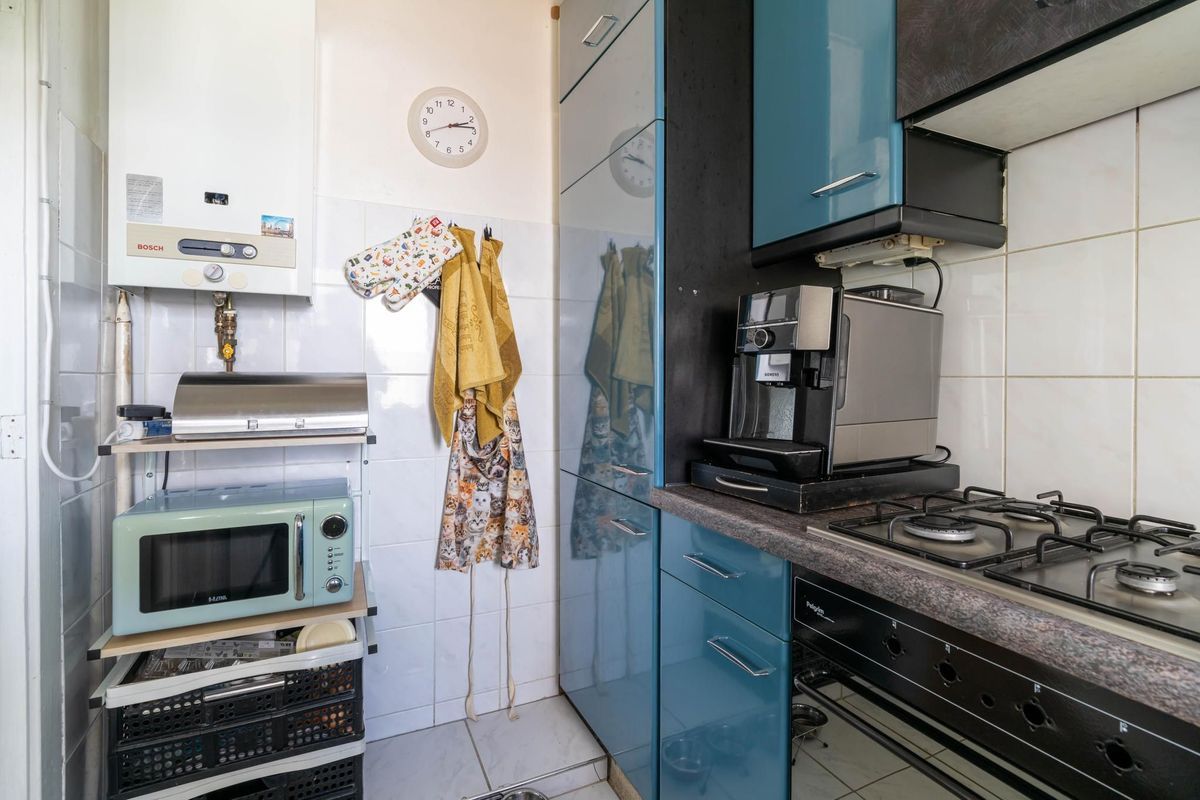 Sir Winston Churchillln 58 Photo Blur 19