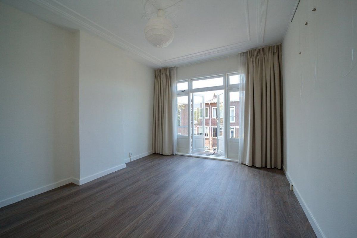 Van Bleiswijkstraat 54 Photo Blur 11