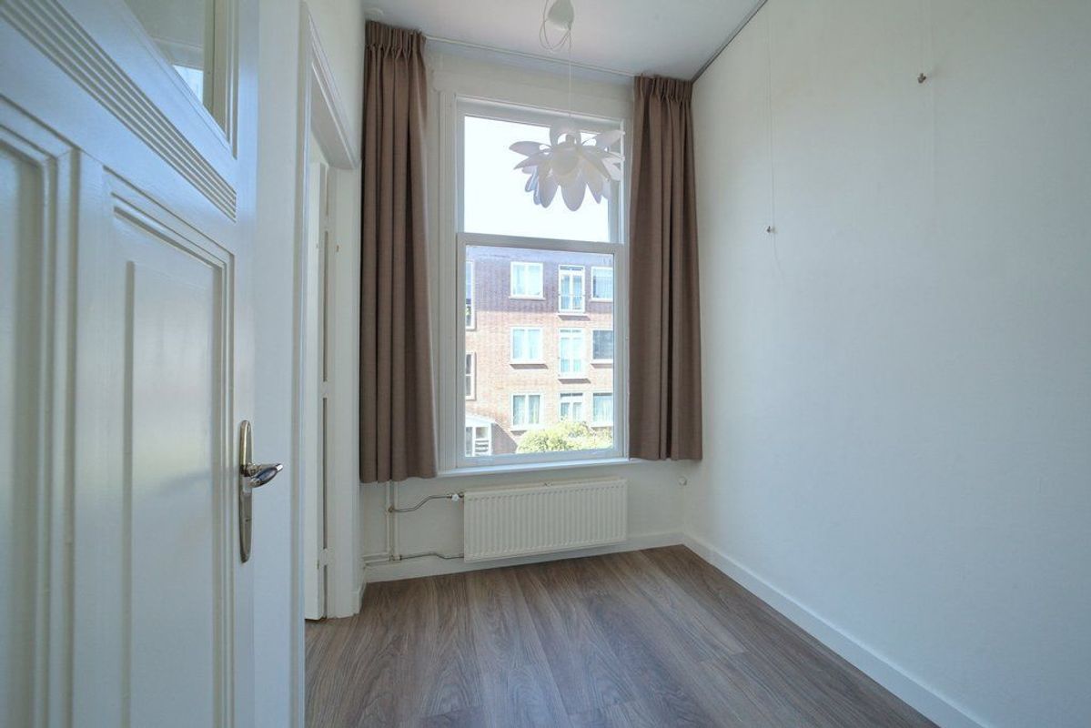 Van Bleiswijkstraat 54 Photo Blur 12