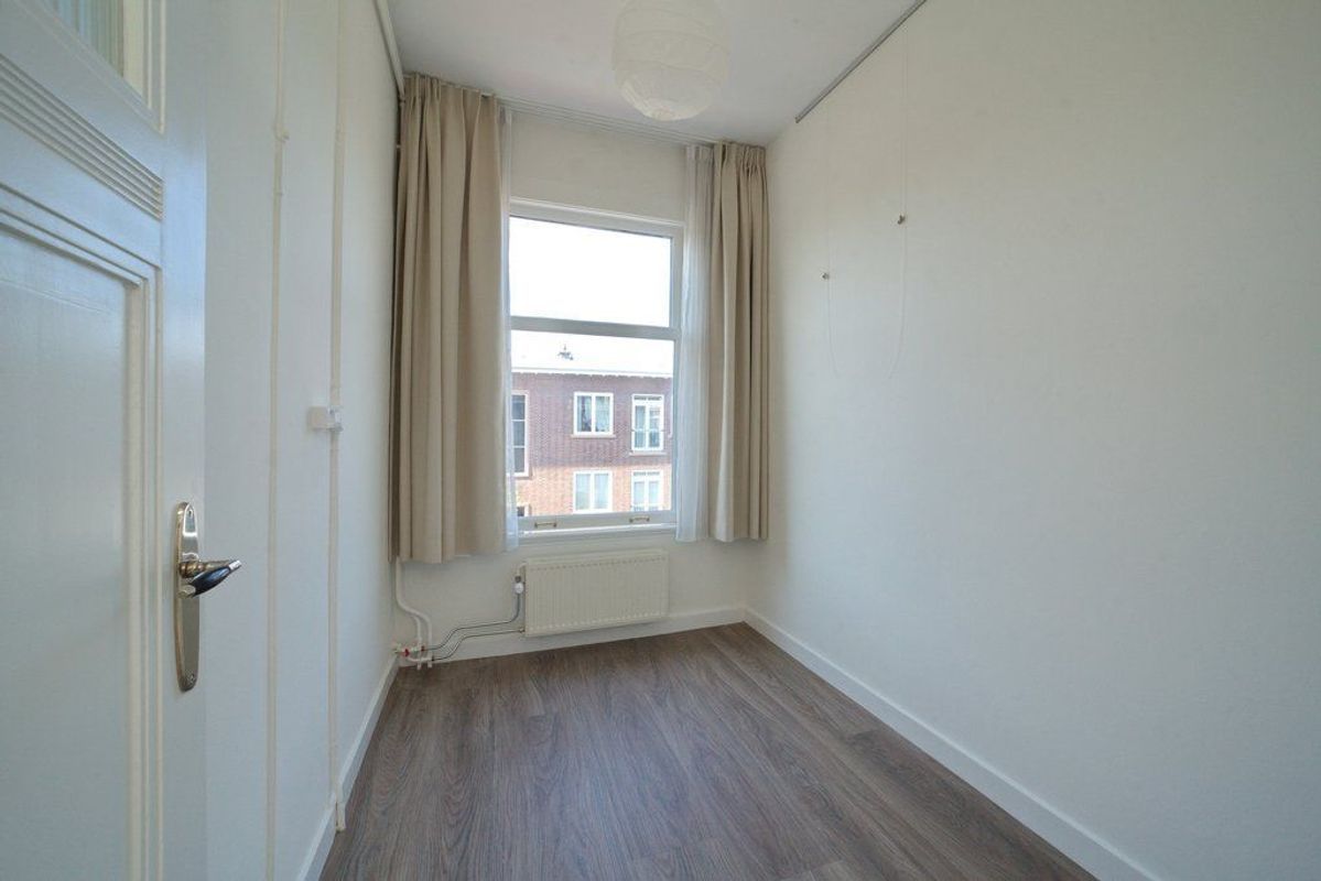 Van Bleiswijkstraat 54 Photo Blur 13