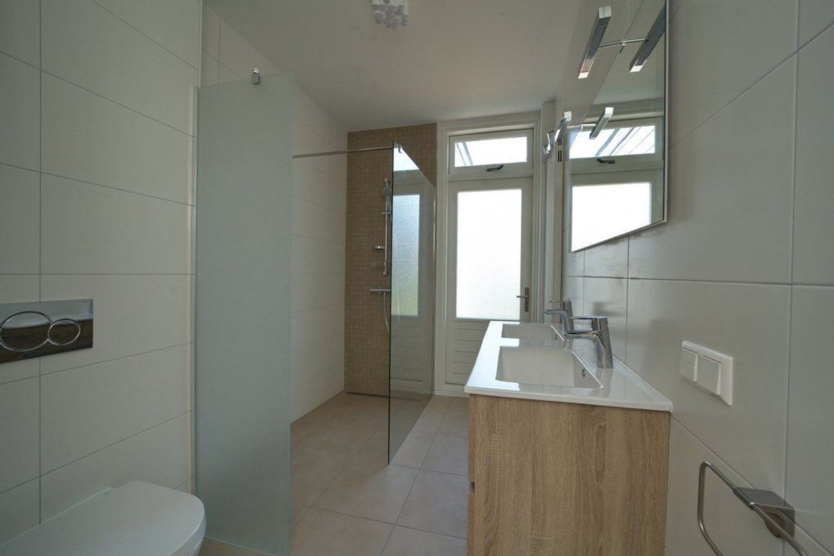 Van Bleiswijkstraat 54 Photo Blur 17