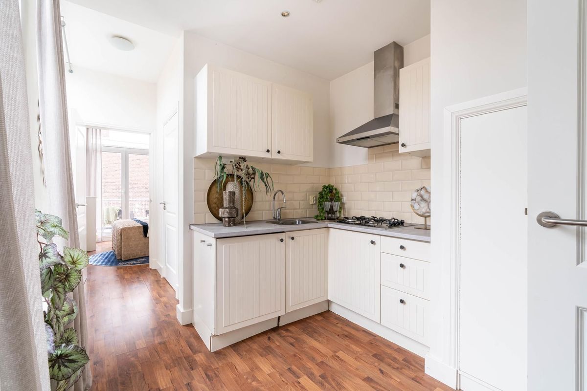 Loosduinseweg 1025-B Photo Blur 10