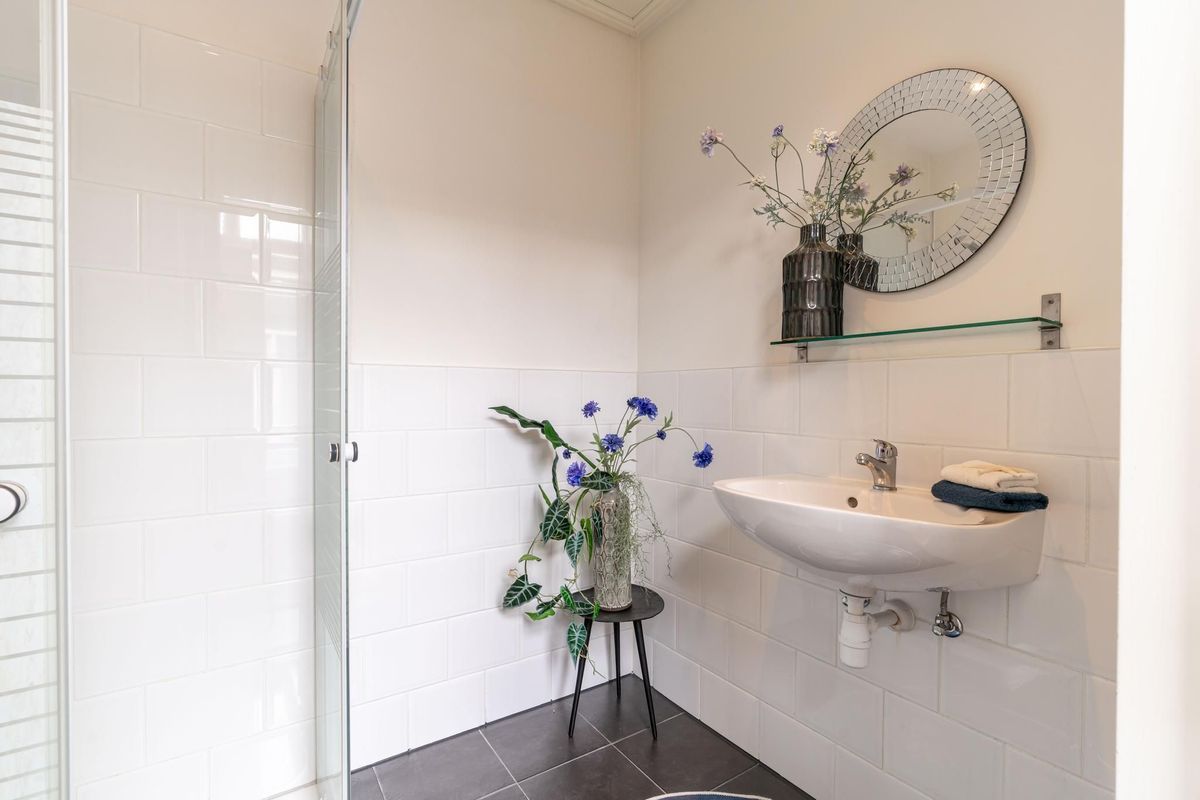 Loosduinseweg 1025-B Photo Blur 18