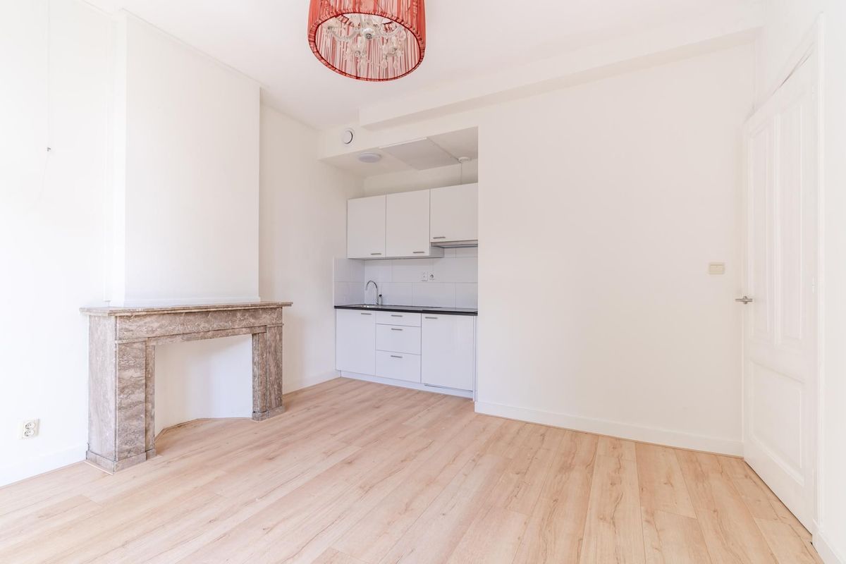 Spoorstraat 2-A Photo Blur 1