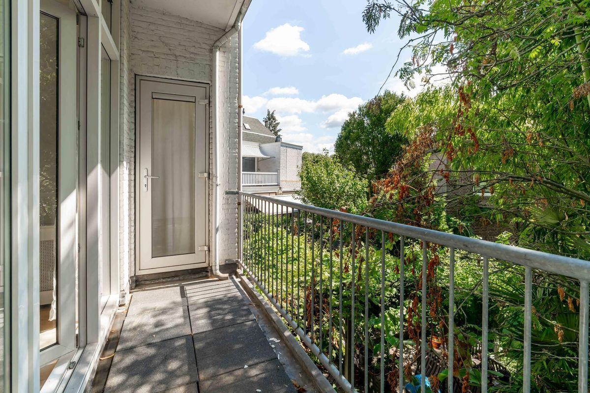 Spoorstraat 2-A Photo Blur 5