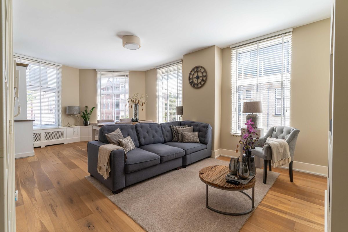 Frederik Hendriklaan 75-A Photo Blur 1