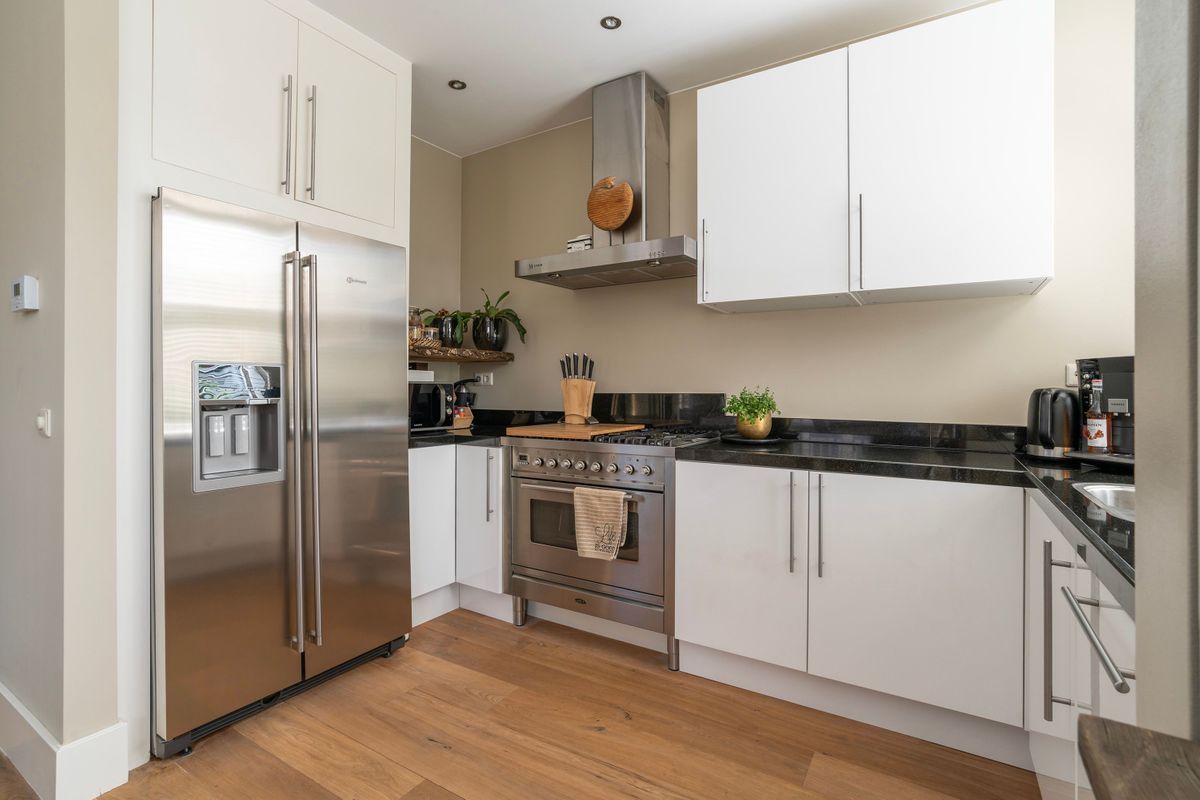 Frederik Hendriklaan 75-A Photo Blur 4