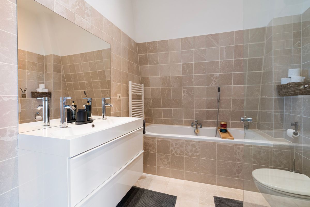 Frederik Hendriklaan 75-A Photo Blur 12