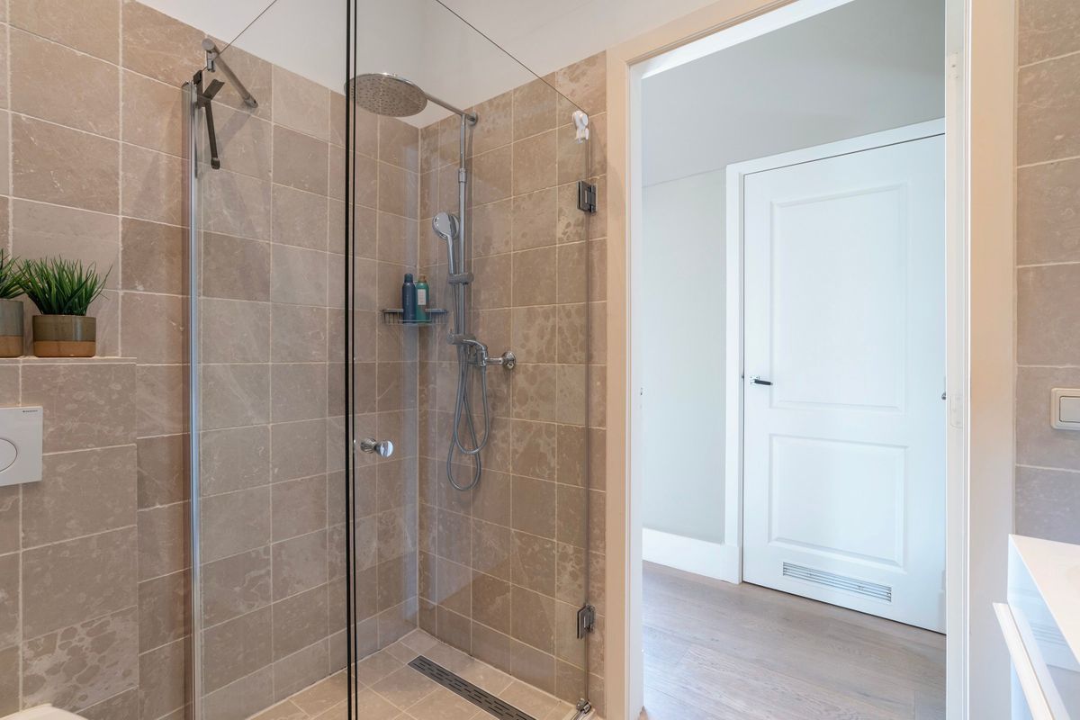 Frederik Hendriklaan 75-A Photo Blur 15