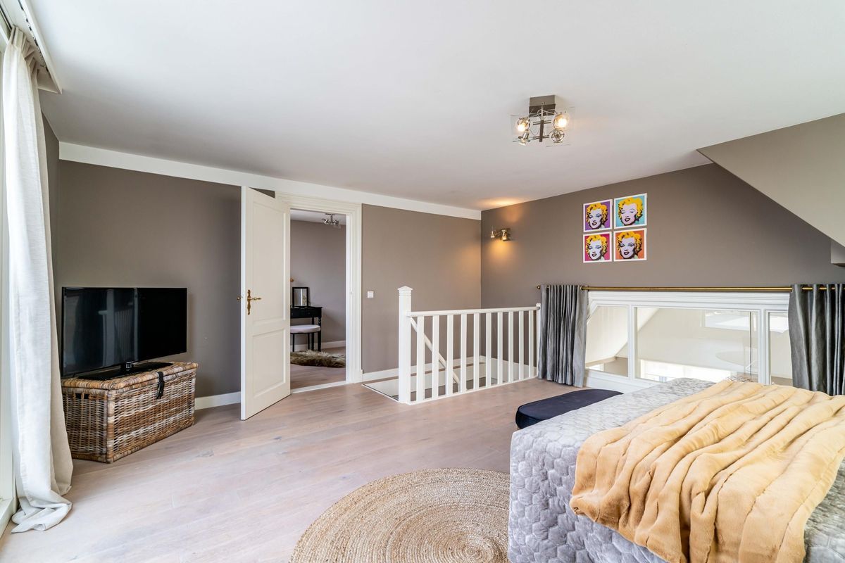 Denneweg 13-B Photo Blur 15