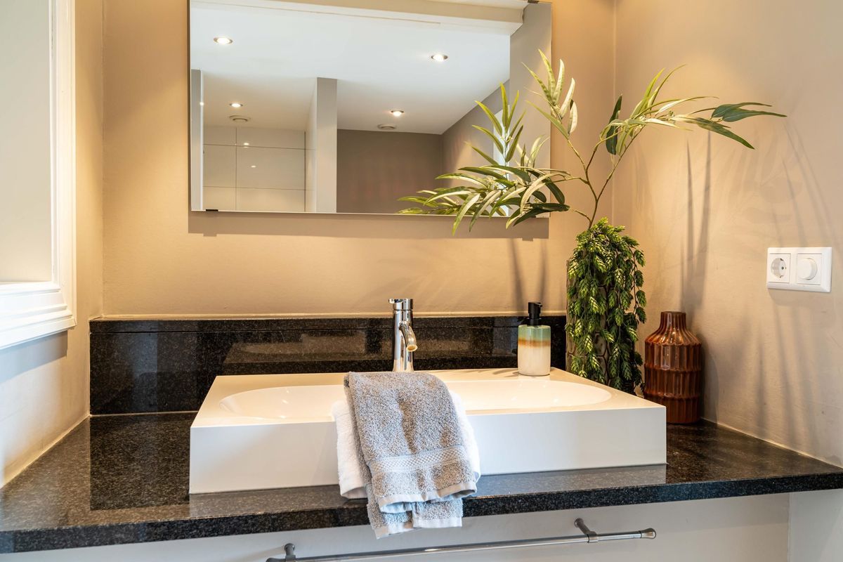 Denneweg 13-B Photo Blur 20