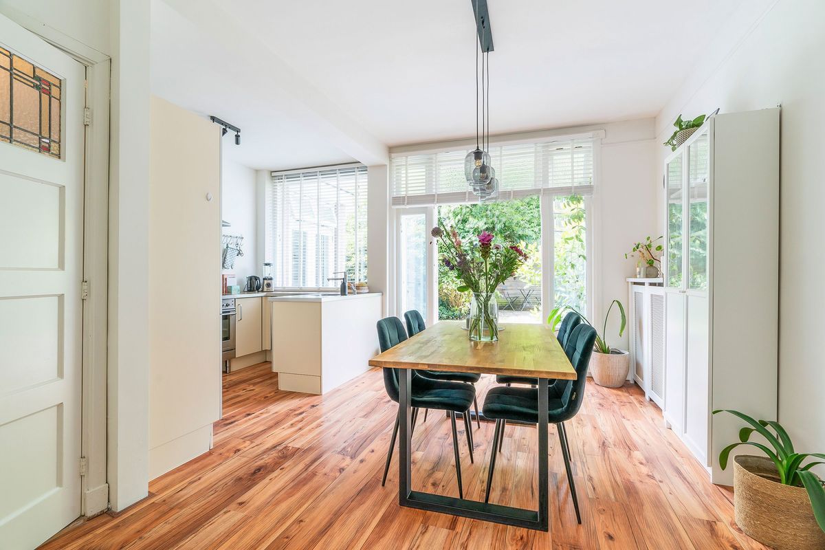 Bosbesstraat 137 Photo Blur 7