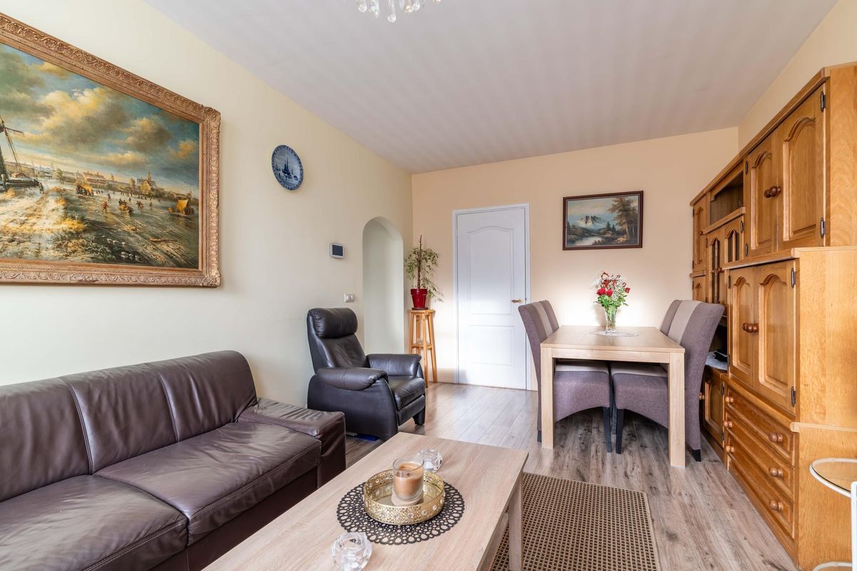 Pluvierstraat 323 Photo Blur 3