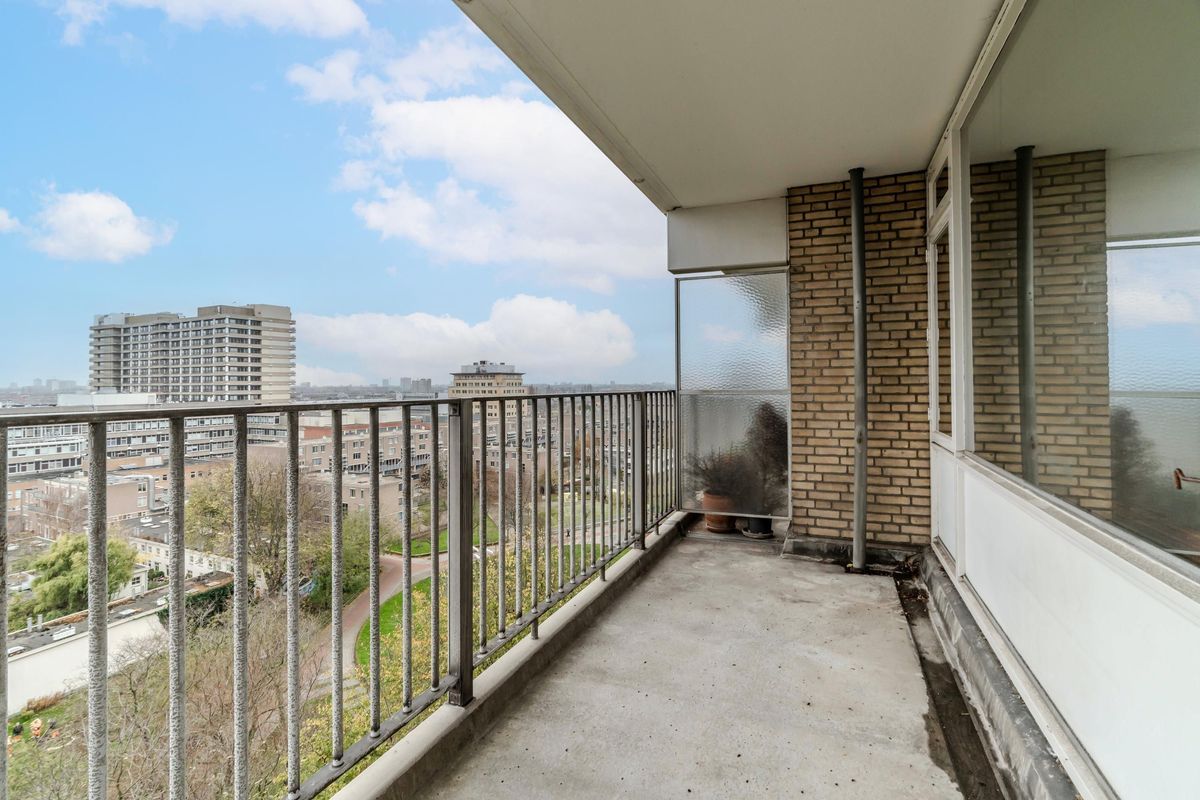 Sirtemastraat 102 Photo Blur 1