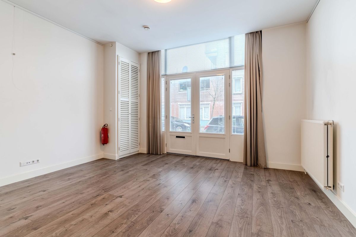 Bosboomstraat 2-BIS Photo Blur 5