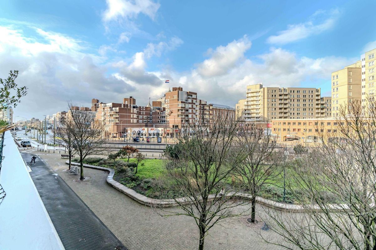 Palaceplein 139 Photo Blur 9