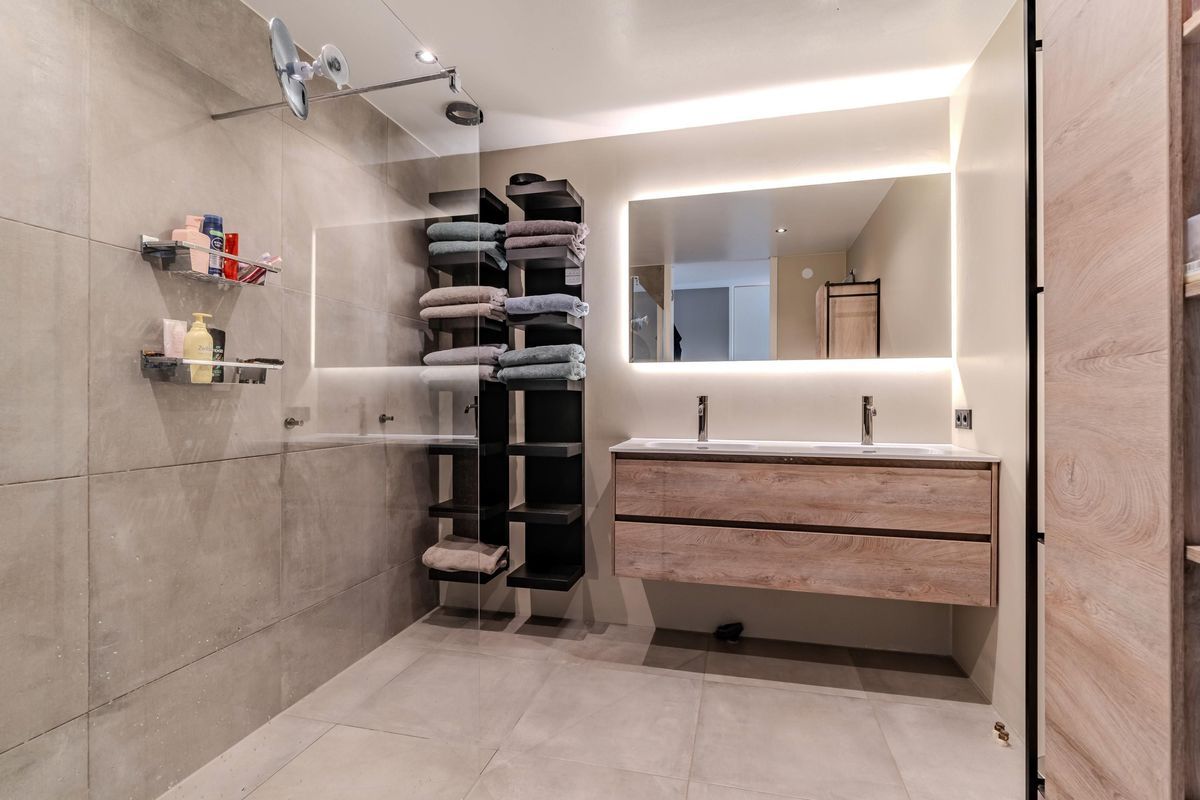 Palaceplein 139 Photo Blur 22