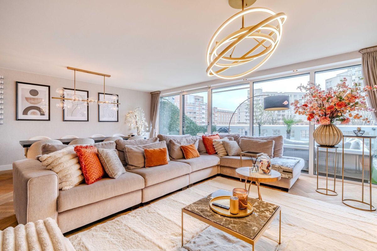 Palaceplein 139 Photo Blur 30