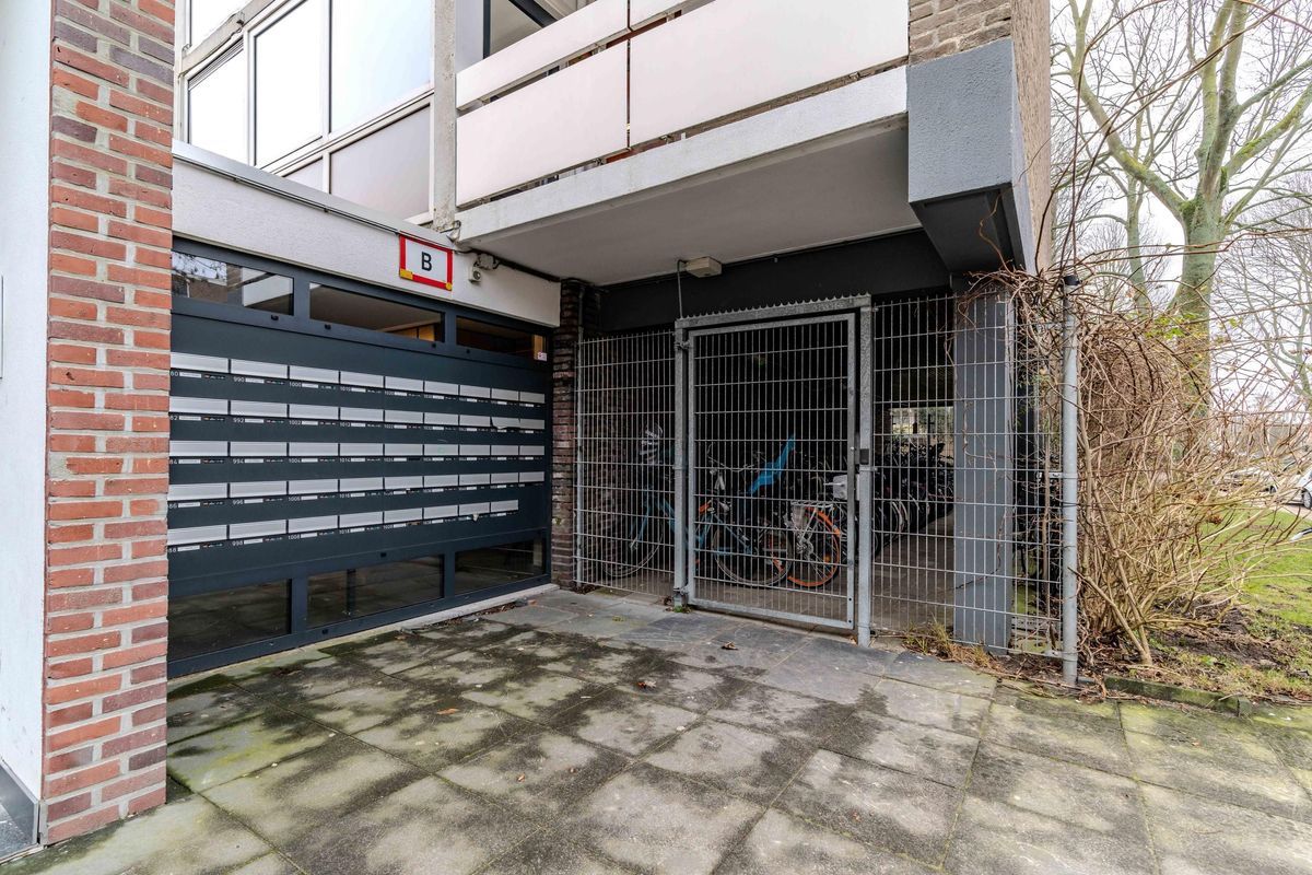 Isabellaland 1042 Photo Blur 25