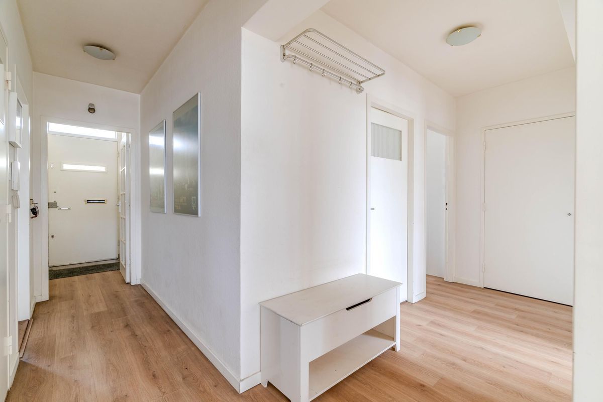 Isabellaland 1042 Photo Blur 8