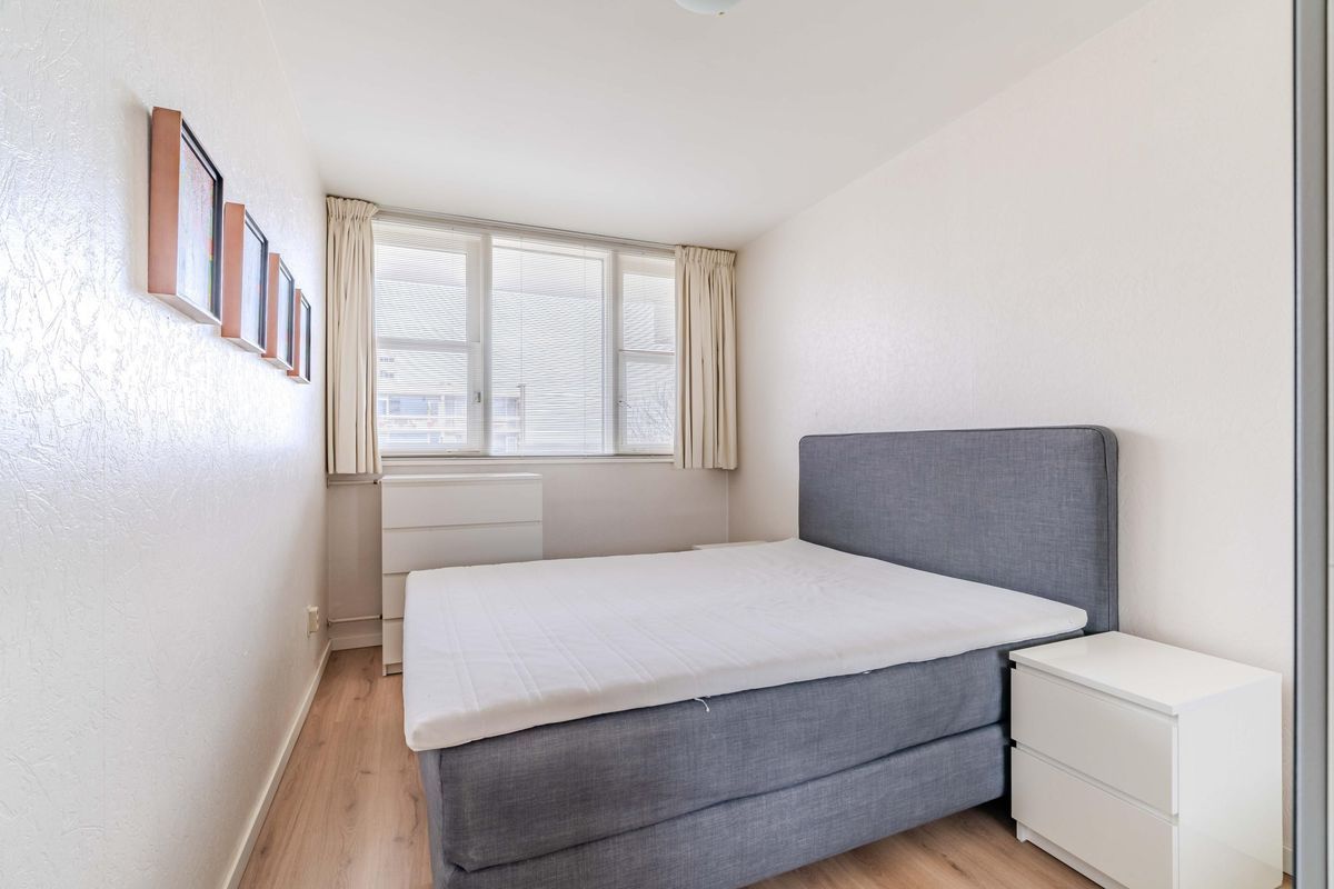 Isabellaland 1042 Photo Blur 16