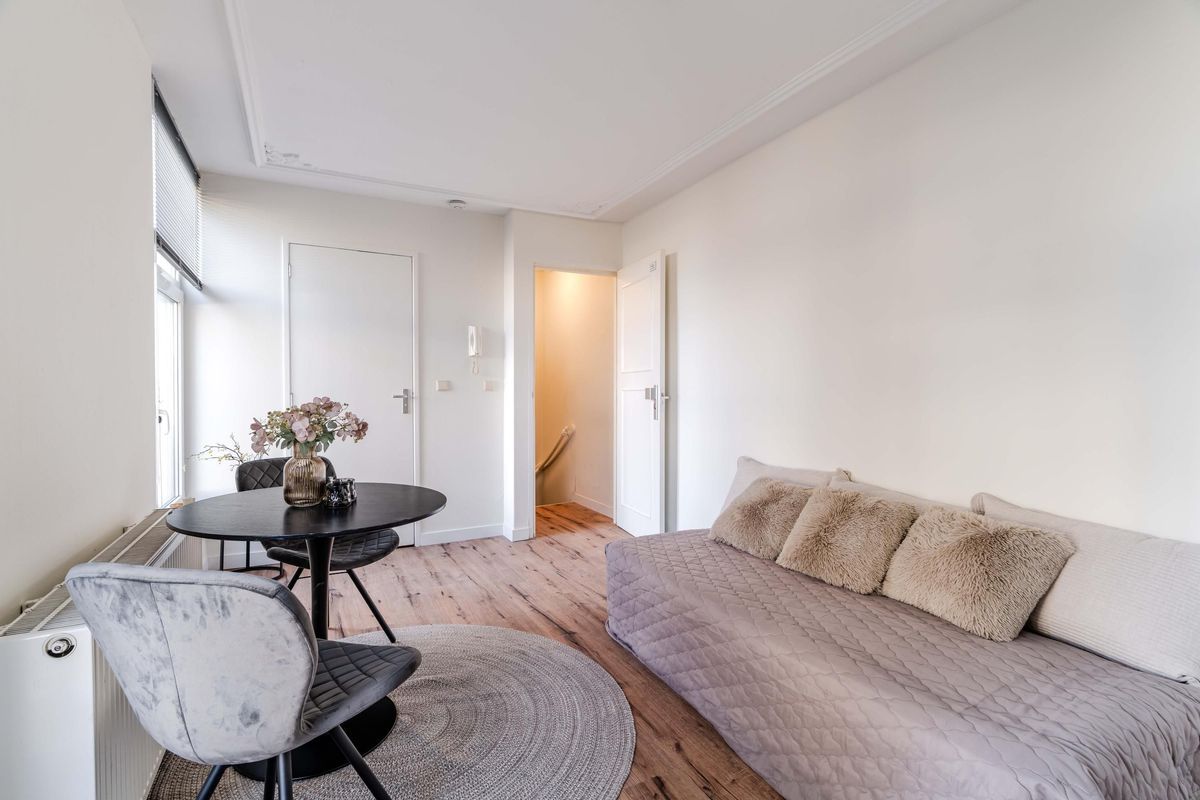 Regentesselaan 153-C Photo Blur 7