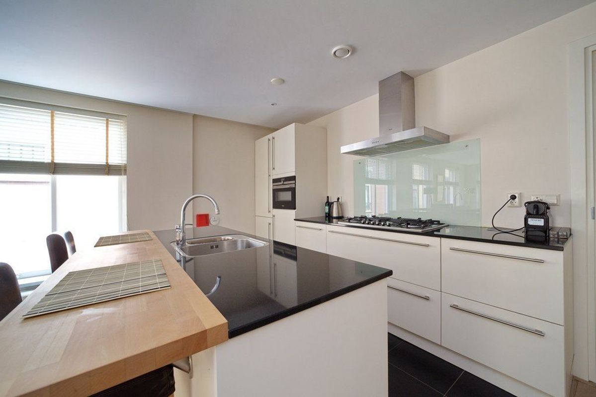 Vos in tuinstraat 2-A Photo Blur 4