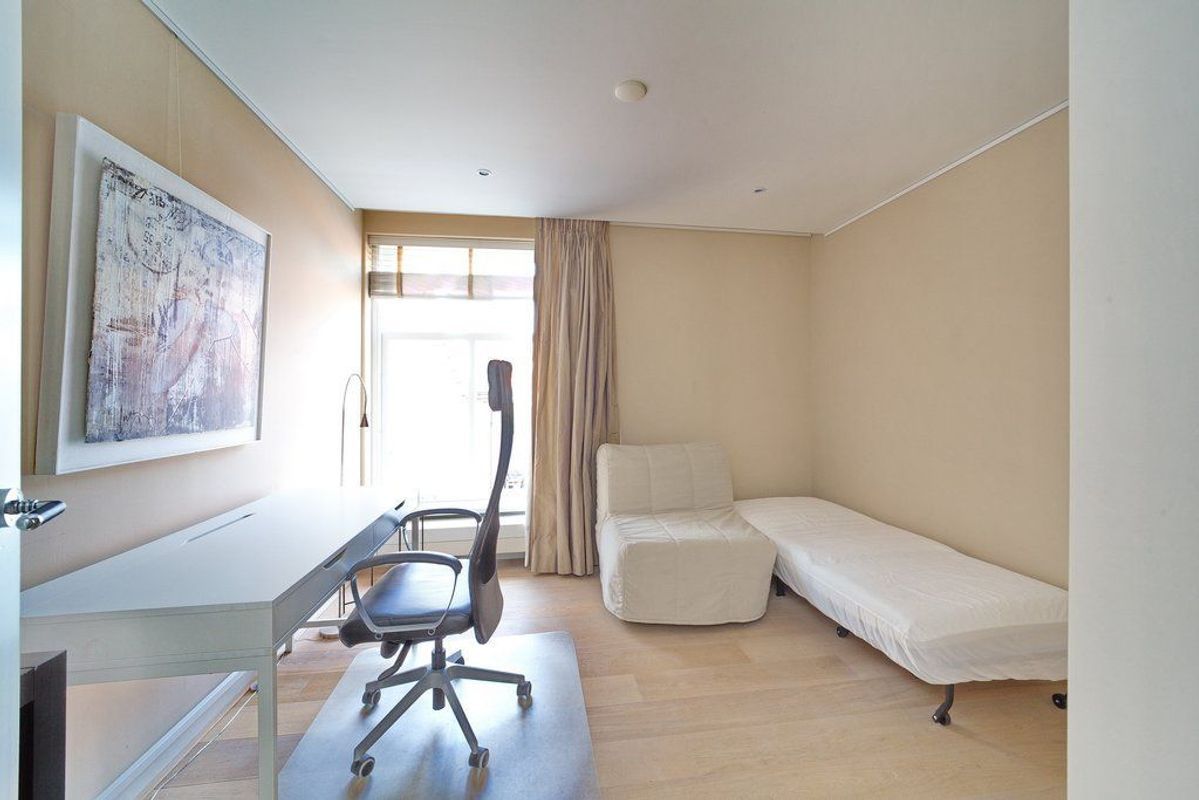 Vos in tuinstraat 2-A Photo Blur 5