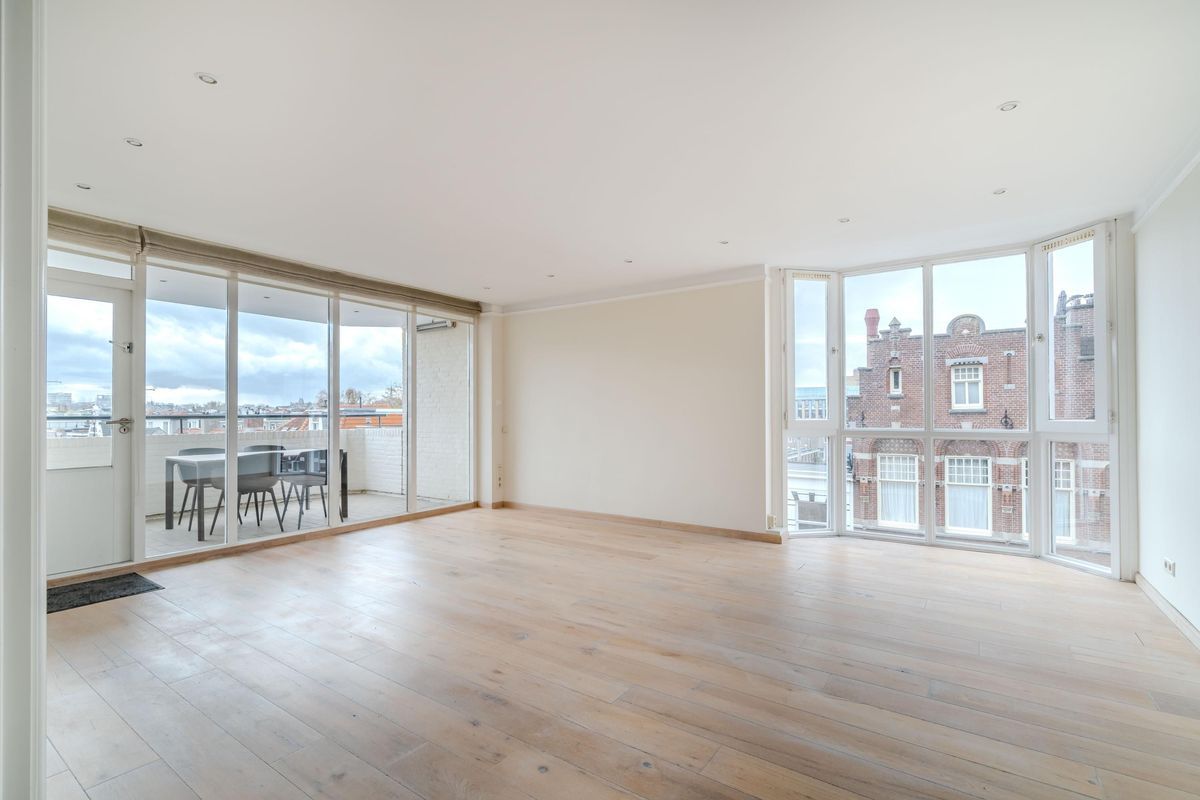 Frederikstraat 673 Photo Blur 0