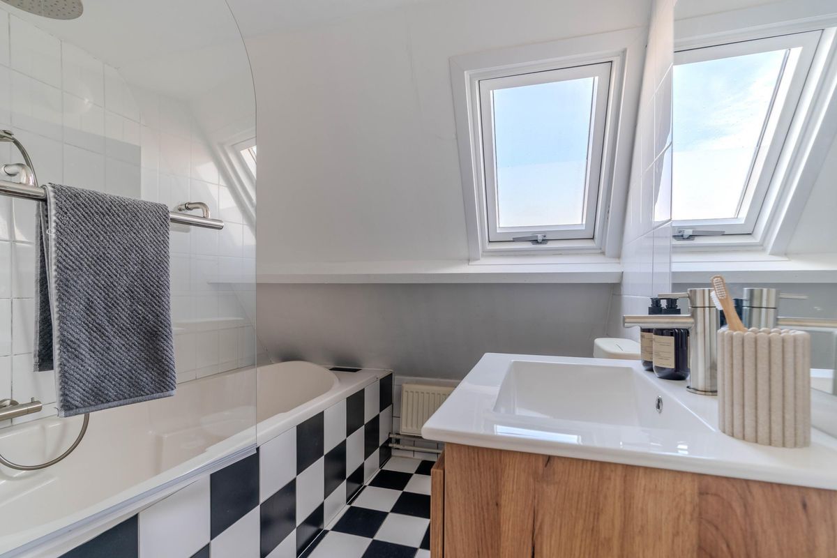 Groot Hertoginnelaan 259-D Photo Blur 16