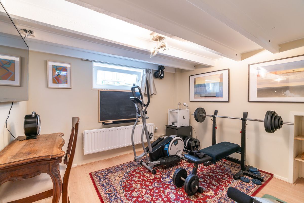 Dirk Hoogenraadstraat 31 Photo Blur 30