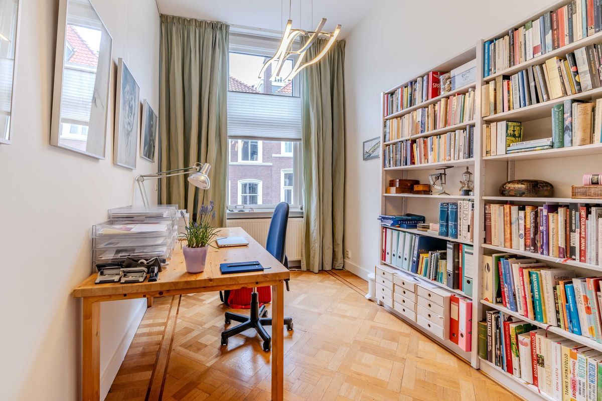 Anna Paulownastraat 89 Photo Blur 27