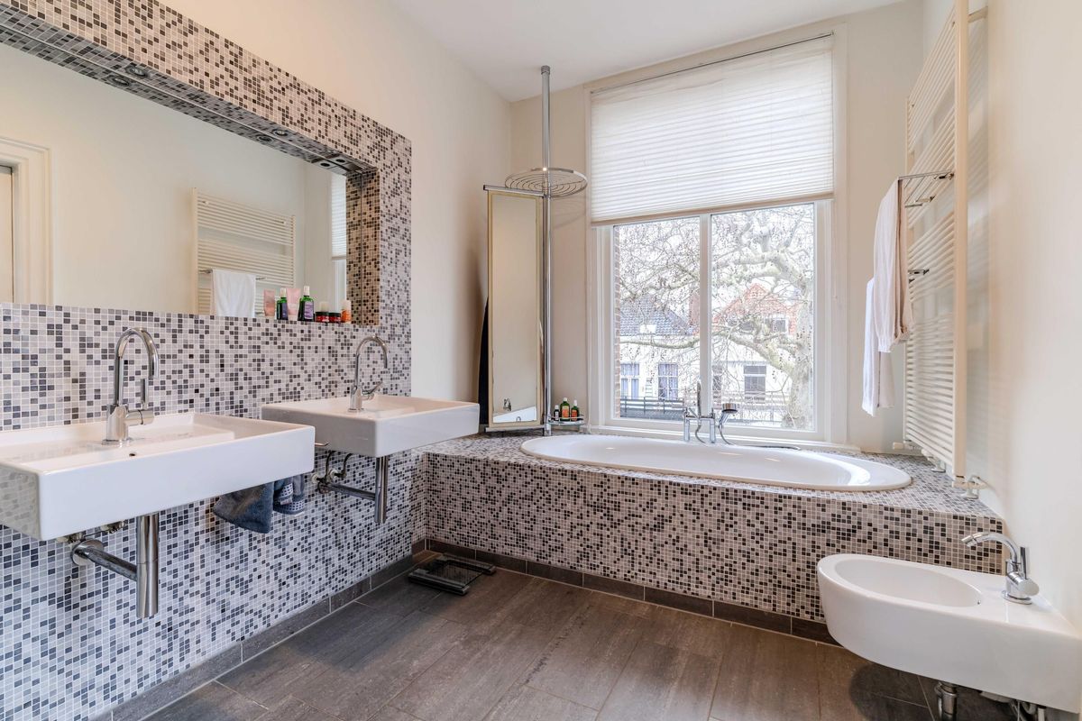 Anna Paulownastraat 89 Photo Blur 24